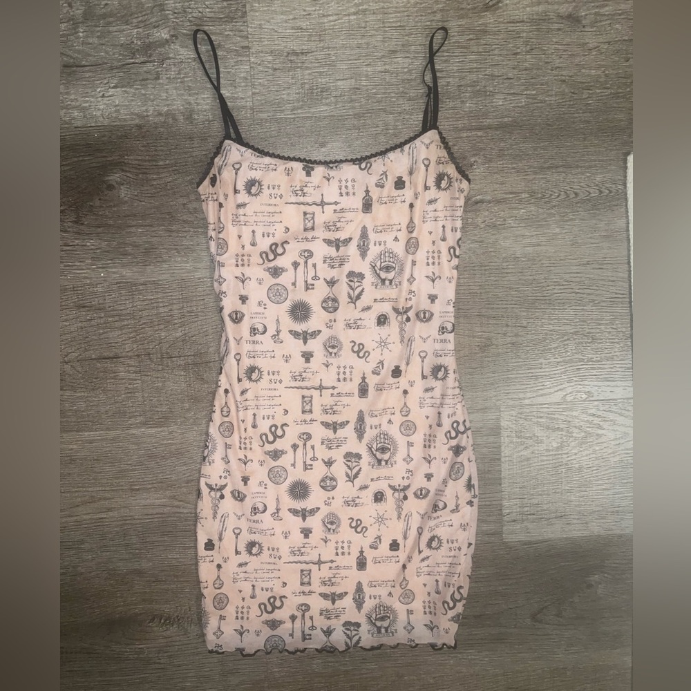 PRINCESS POLLY mystery mini dress/size US4